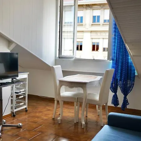 Carlo'S Pc101 - Garibaldi Monolocale Mansardato -